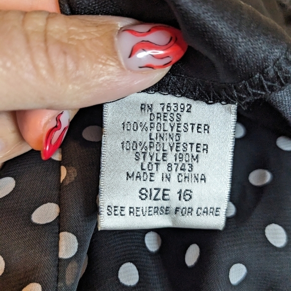 VINTAGE Olivia Matthews polka dots flutter cap sleeveless MIDI size 16 - Picture 13 of 16